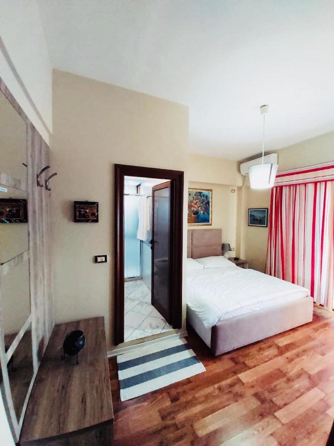 Hotel Bojko Vlore Exterior photo
